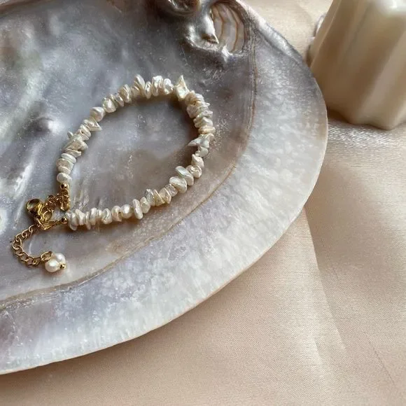 Genuine Freshwater Crushed Baroque Pearl Bracelet - Picture 2 of 3